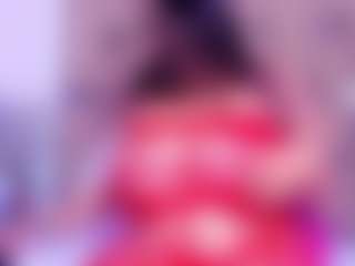 Live cam show with ScarletBlondie - Public MILF on Milfs Live