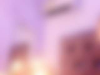 Live cam show with ScarletBlondie - Flashing on Dolls Live