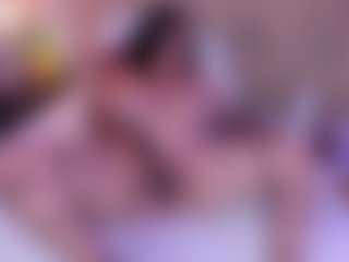 Live cam show with ScarletBlondie - Curvy Middle Aged on StripNow