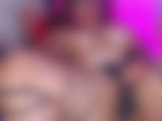 Live cam show with ScarletBlondie - Public Big Tits on Fling VIP Chat