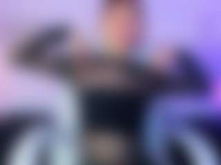 Live cam show with Natalia - Green Eyes on boobsie.com