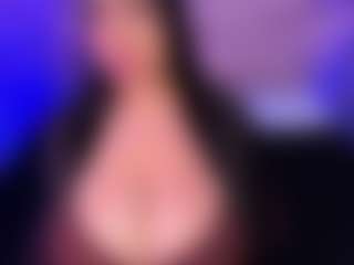 Live cam show with yayis-Betancur - BBW on Camsoda Late Night