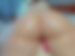 BettyBuns's Live Sex Cam Show