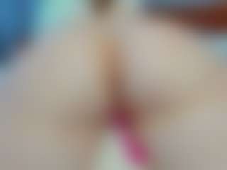 BettyBuns's Live Sex Cam Show