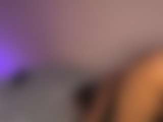 Live cam show with AyaQCute - Control on googirlz