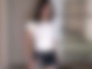 Live cam show with AyaQCute - Asian on Milfs Live