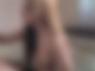 Live cam show with AyaQCute - Thin on Livezox