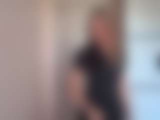 Live cam show with AyaQCute - Athletic on madthumbs