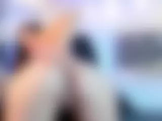 Emily-Loppez's Live Sex Cam Show