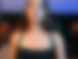 Live cam show with Emily-Loppez - Facial on Gym Cam Girls