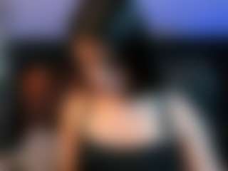 Live cam show with Emily-Loppez - Erotic Dance on Dolls Live