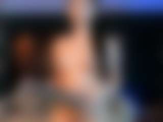 Live cam show with Emily-Loppez - Sexy on Dolls Live