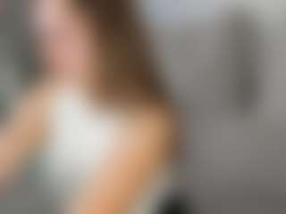 Live cam show with Foxy-Vibe - Tittyfuck on SinfulBabes