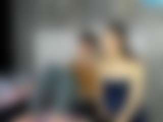 Live cam show with HeidyQueen - Brown Eyes on Fling VIP Chat