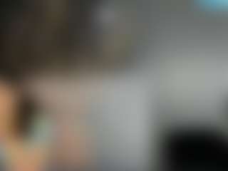 Live cam show with HeidyQueen - No Smoking on Gym Cam Girls