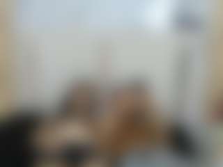Live cam show with HeidyQueen - Skinny on CamClone