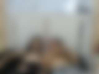 Live cam show with HeidyQueen - Tease on CamClone