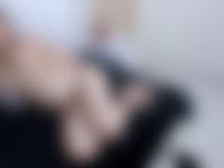 Live cam show with HeidyQueen - Ass To Mouth on Dolls Live