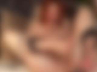 Live cam show with Julcy-Peach - Red Hair on Hubzter Live