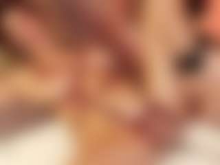 Live cam show with Julcy-Peach - Red Hair on LiveSexCams6