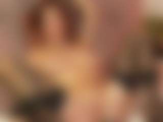 Julcy-Peach's Live Sex Cam Show