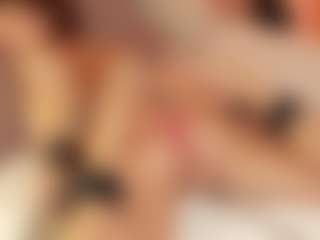 Julcy-Peach's Live Sex Cam Show