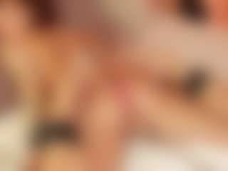 Julcy-Peach's Live Sex Cam Show