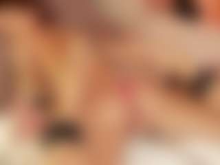 Julcy-Peach's Live Sex Cam Show