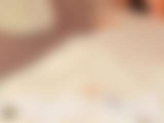 Julcy-Peach's Live Sex Cam Show