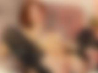 Julcy-Peach's Live Sex Cam Show