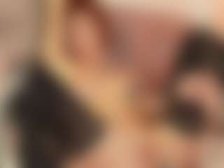 Julcy-Peach's Live Sex Cam Show