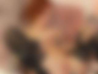 Julcy-Peach's Live Sex Cam Show
