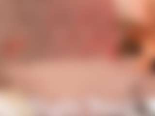 Julcy-Peach's Live Sex Cam Show