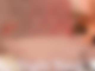 Julcy-Peach's Live Sex Cam Show