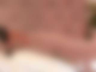 Live cam show with Julcy-Peach - Red Hair HD on madthumbs
