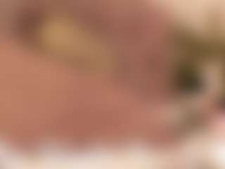 Live cam show with Julcy-Peach - Facial Piercings on Uber Horny