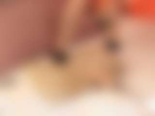 Julcy-Peach's Live Sex Cam Show