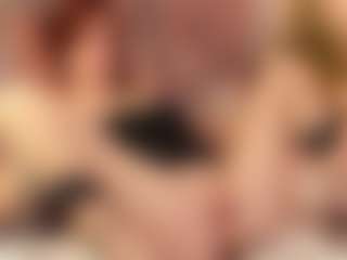 Live cam show with Julcy-Peach - Facial Piercings on CamClone