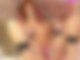 Julcy-Peach's Live Sex Cam Show