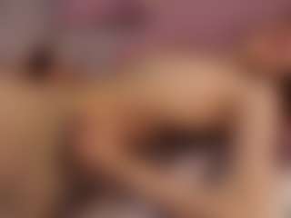 Live cam show with LauriTrucchio - Ice on alttransgirls