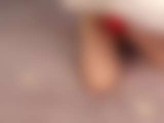 Live cam show with LauriTrucchio - Sexydance on eurowanks.com
