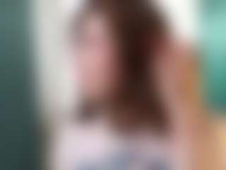 Live cam show with LauriTrucchio - Cute on crypto-cams