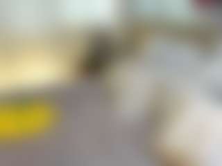 LauriTrucchio's Live Sex Cam Show