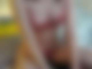 LauriTrucchio's Live Sex Cam Show