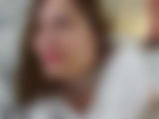 Live cam show with LauriTrucchio - Sexydance on Sweet Sext
