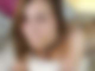 LauriTrucchio's Live Sex Cam Show