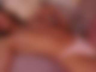 Live cam show with LauriTrucchio - Booty on Dolls Live