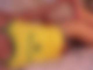 Live cam show with LauriTrucchio - Ice on StripNow