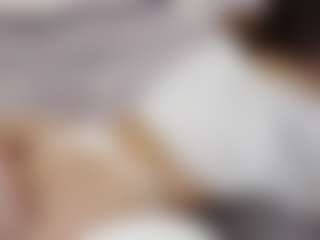 Live cam show with LauriTrucchio - Kisses on nudelive.tv