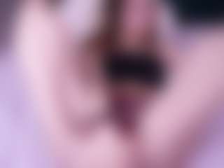 Live cam show with LauriTrucchio - Average on Instabang